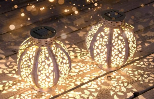 GARDEN LIGHTS