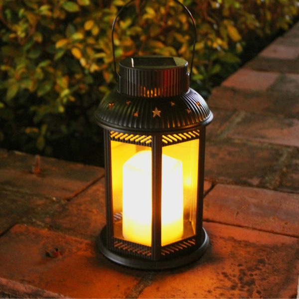 SOLAR LED GARDEN LANTERN • CLASSIC CANDLE